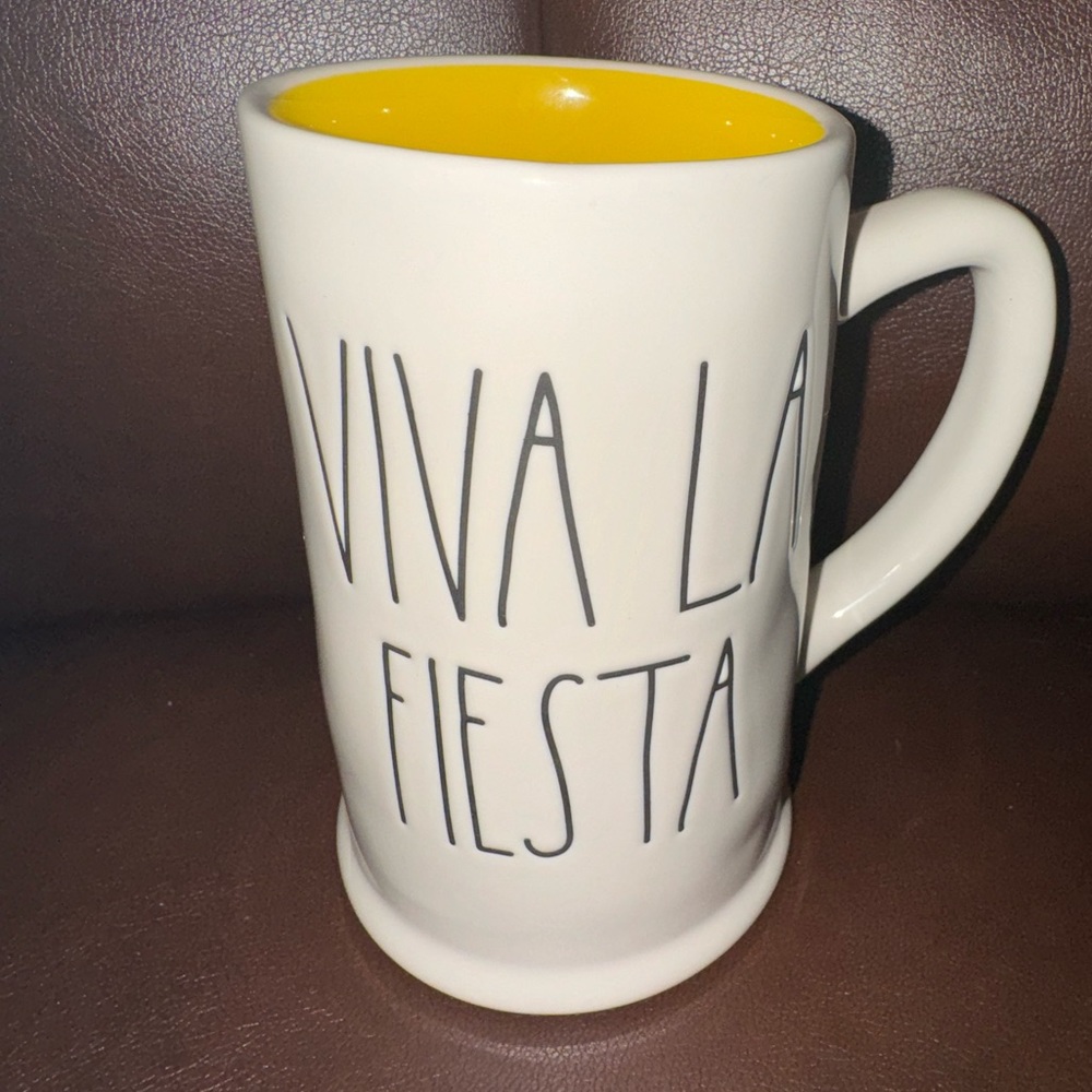 Rae Dunn Viva La Fiesta mug